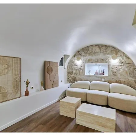 Le Marais Place Des Vosges By Prestige Daire