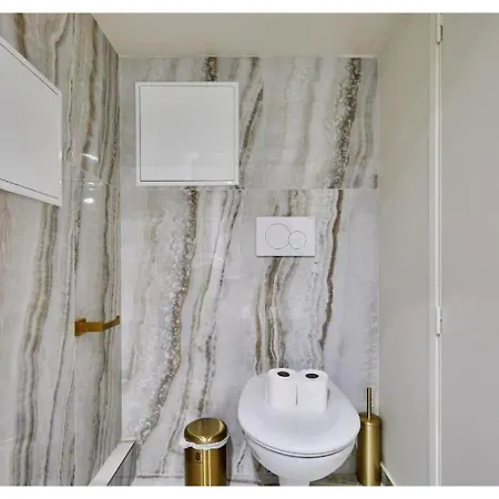 Le Marais Place Des Vosges By Prestige Daire Paris