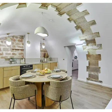 Apartament Le Marais Place Des Vosges By Prestige *