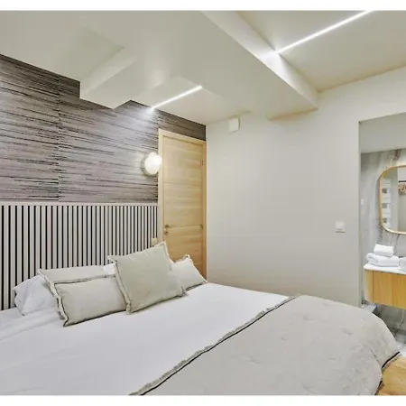 Le Marais Place Des Vosges By Prestige * Parigi